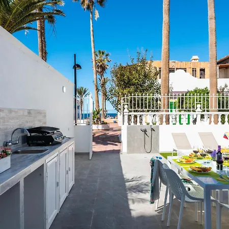 Апартаменти 74 Parque Santiago 2 Sea Front Плайя-де-лас-Амерікас